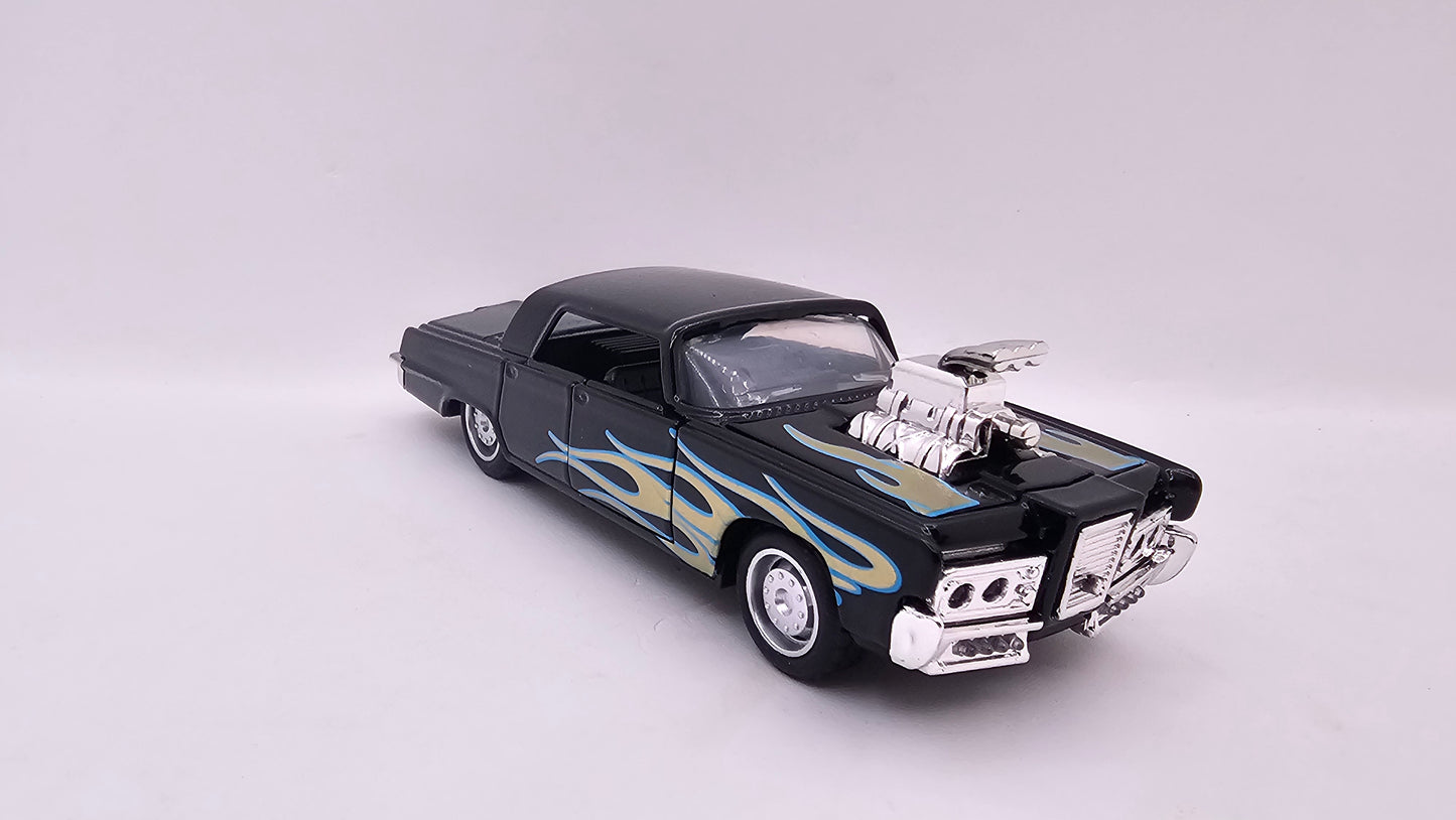 Chrysler Imperial 1965 - Escala 1/32 - Con Luces y Sonidos
