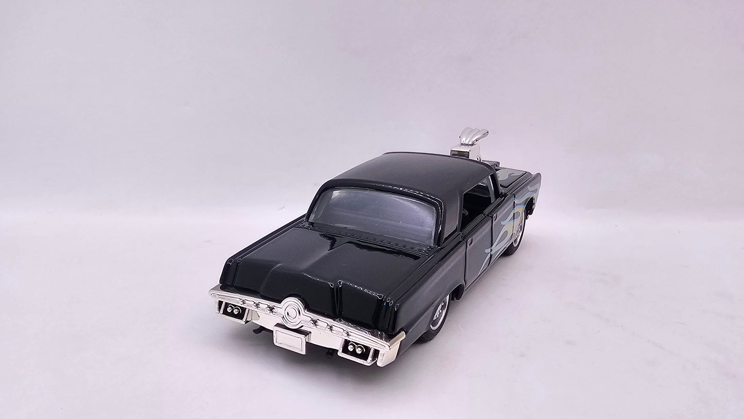 Chrysler Imperial 1965 - Escala 1/32 - Con Luces y Sonidos