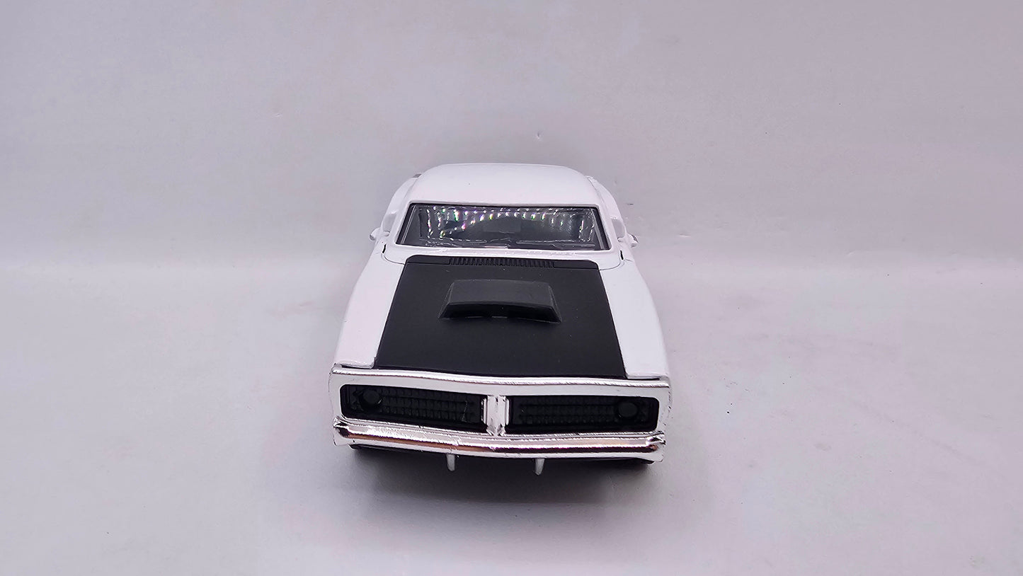 Dodge Charger 1970 - Escala 1/32 - Con Luces y Sonidos