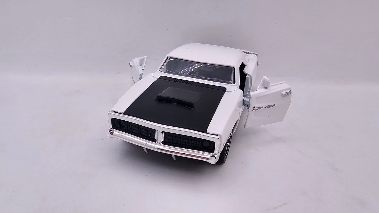 Dodge Charger 1970 - Escala 1/32 - Con Luces y Sonidos