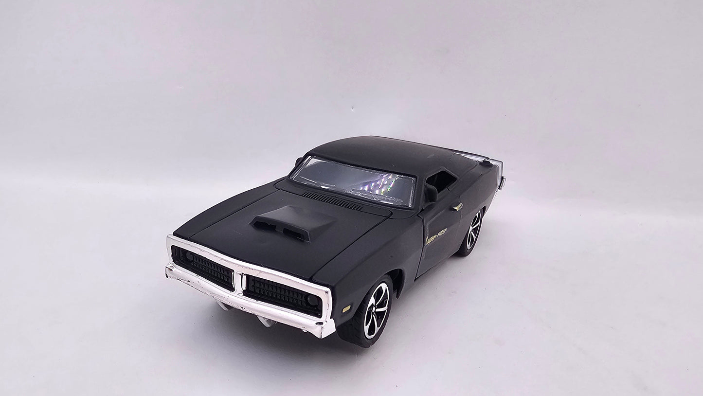Dodge Charger 1970 - Escala 1/32 - Con Luces y Sonidos