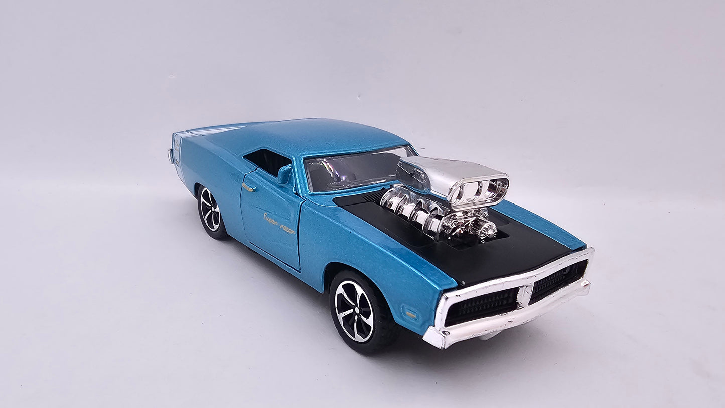Dodge Charger 1970 - Escala 1/32 - Con Luces y Sonidos
