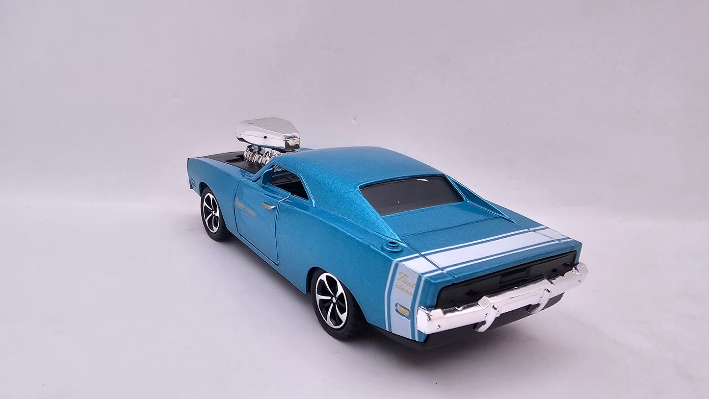 Dodge Charger 1970 - Escala 1/32 - Con Luces y Sonidos