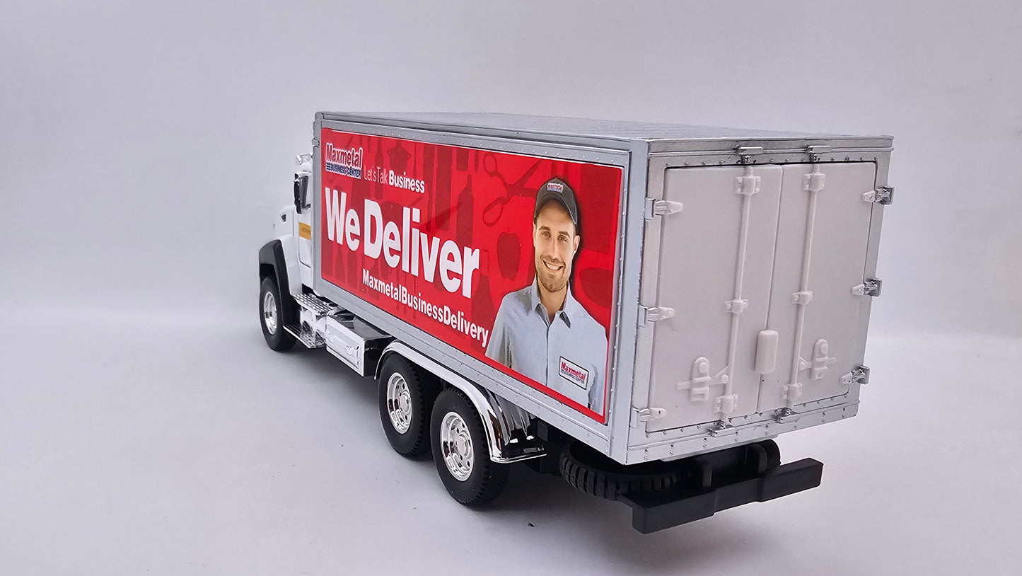 Camion De Reparto Caterpillar CT660 - Escala 1/50 - Max Metal