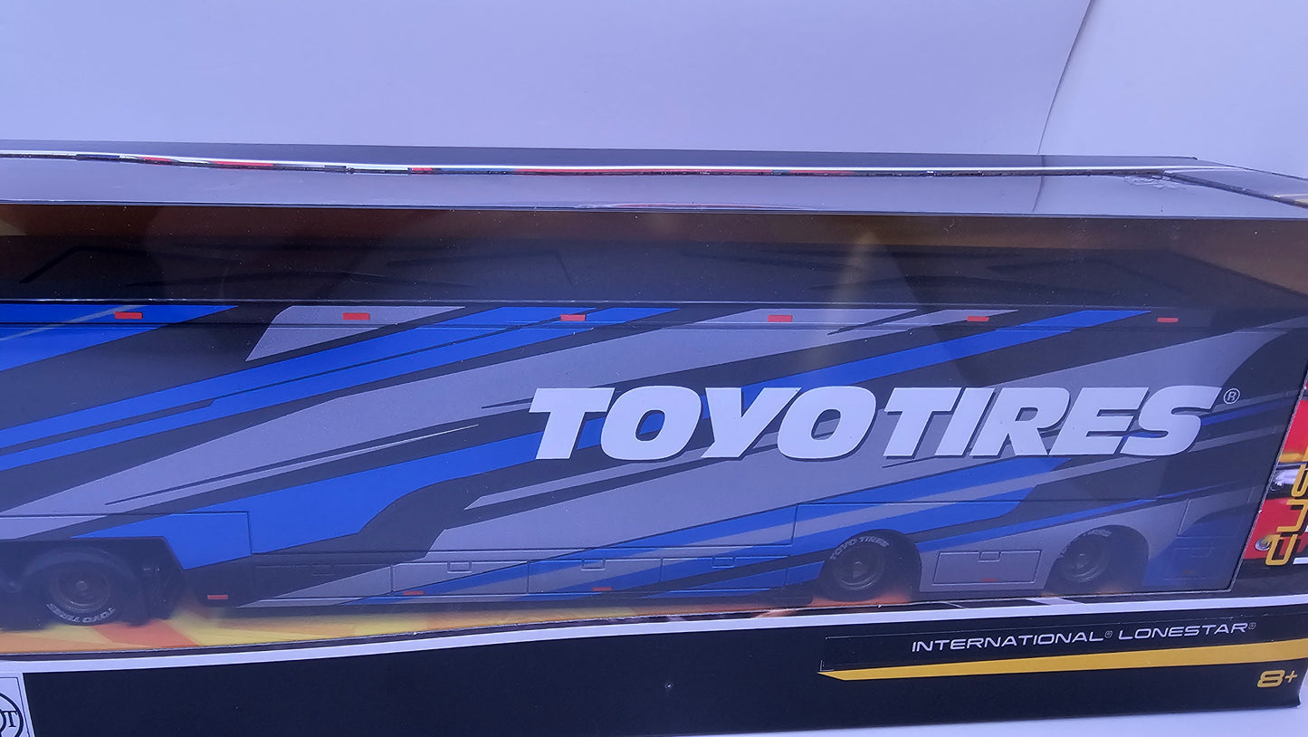 Camion Furgon International Lonestar "TOYO TIRES" - Escala 1/64 - Maisto