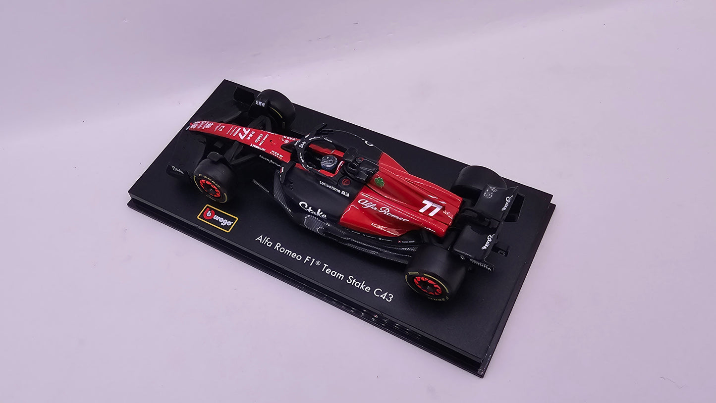 Alfa Romeo Formula 1 C43 #77 Valtteri Bottas - 2023 - F1 Burago Escala 1/43 C/Acrílico y Piloto