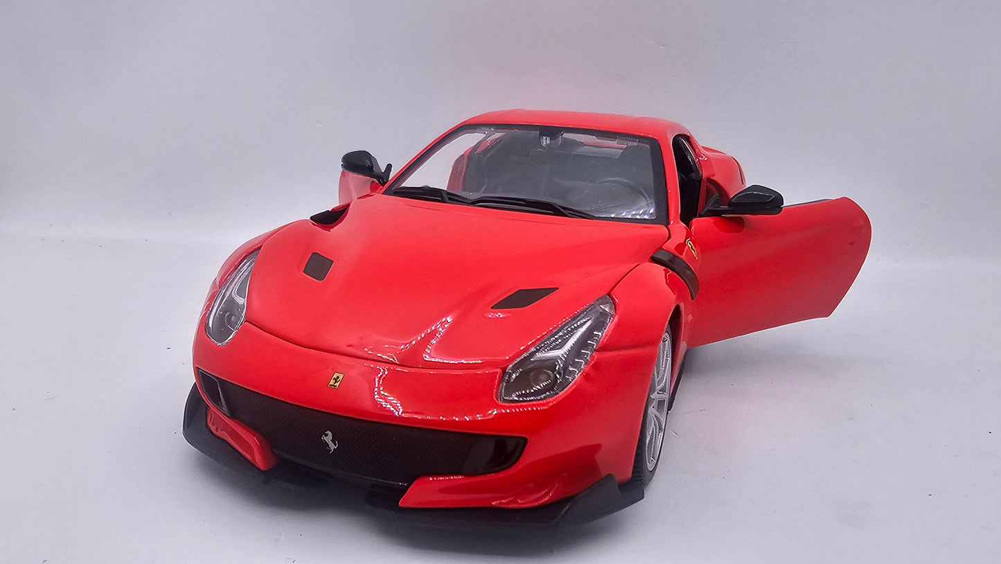 Ferrari F12tdf - Escala 1/24 - Burago - (Sin caja)
