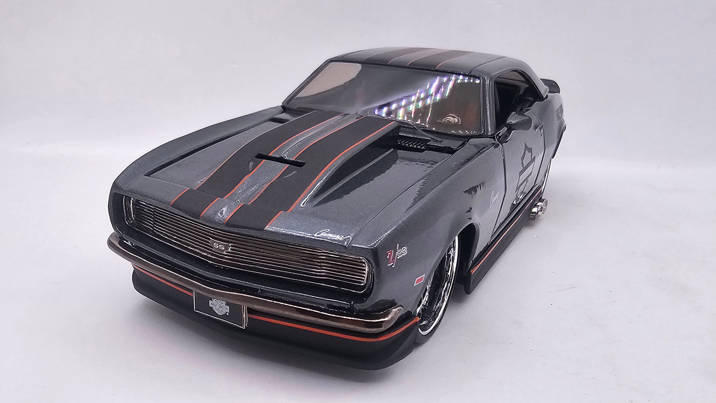 Chevrolet Camaro SS 1968 Custom "Harley Davidson" - Escala 1/24 - Maisto - (Sin caja)