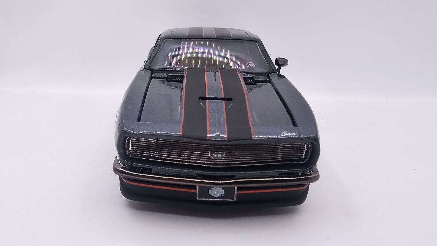 Chevrolet Camaro SS 1968 Custom "Harley Davidson" - Escala 1/24 - Maisto - (Sin caja)