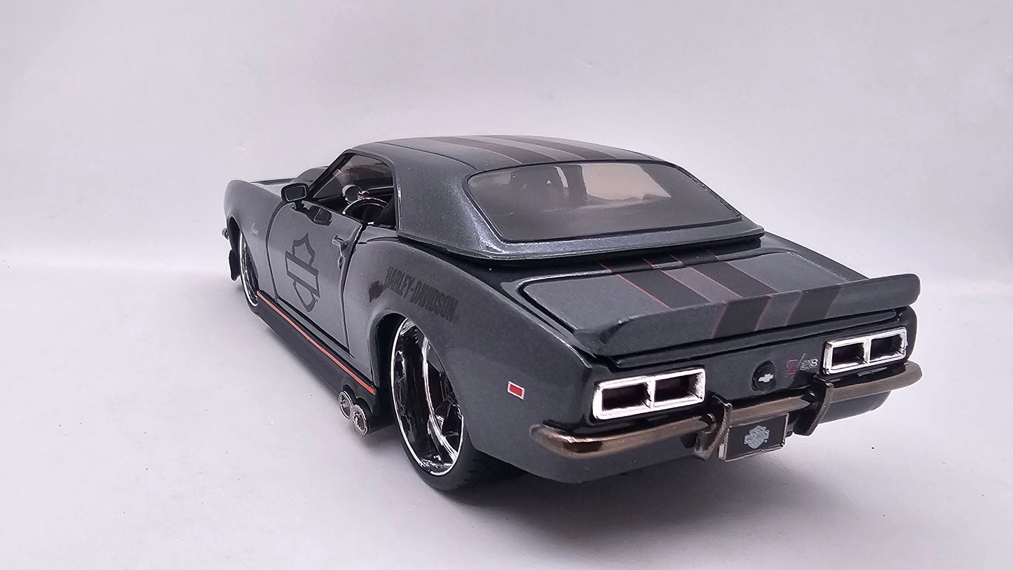 Chevrolet Camaro SS 1968 Custom "Harley Davidson" - Escala 1/24 - Maisto - (Sin caja)