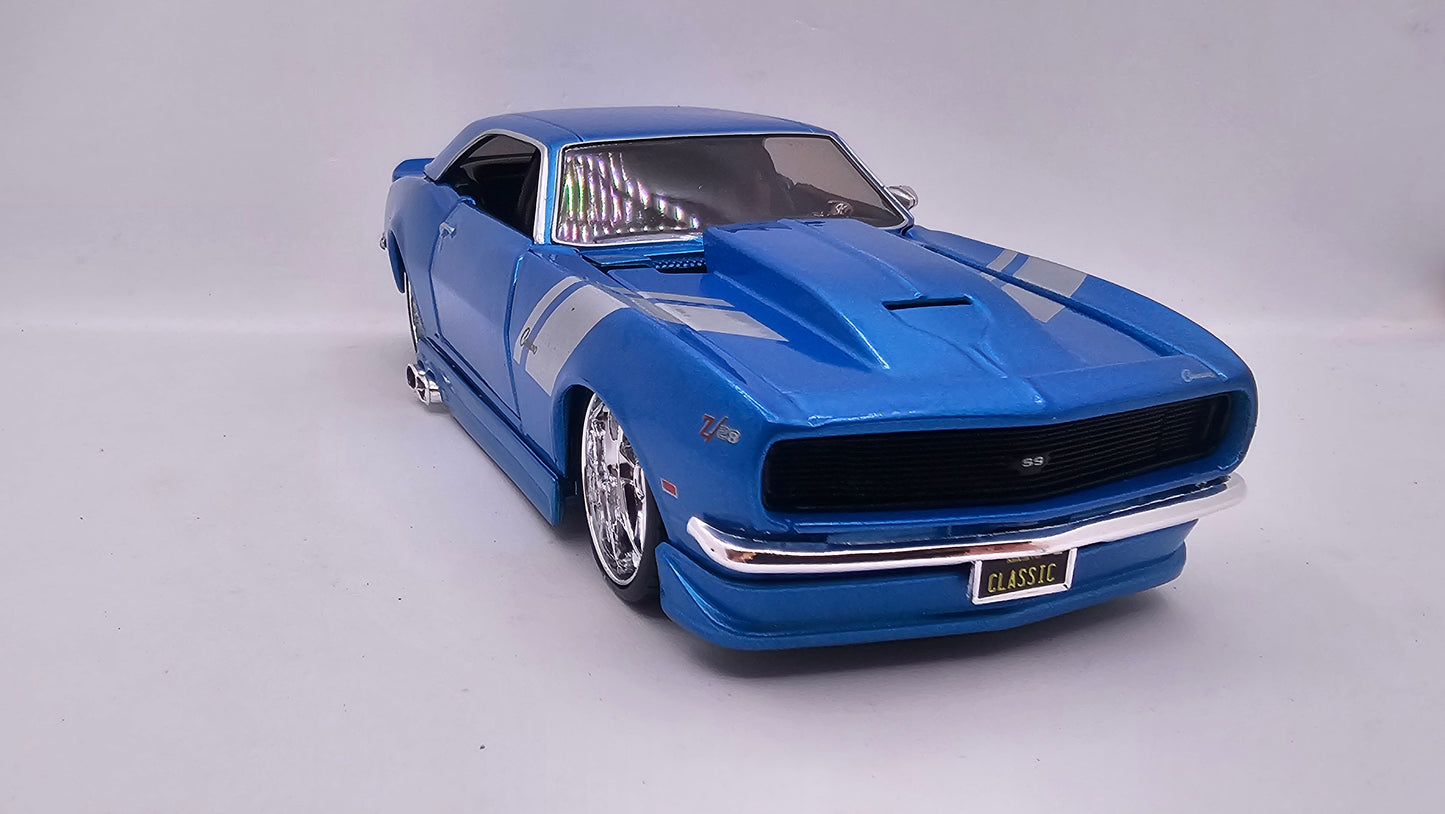 Chevrolet Camaro SS 1968 Custom - Escala 1/24 - Maisto - (Sin caja)