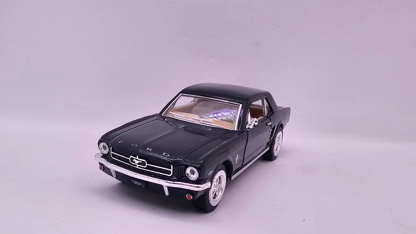 Ford Mustang 1964 - Escala 1/36 - Kinsmart - (Sin caja)