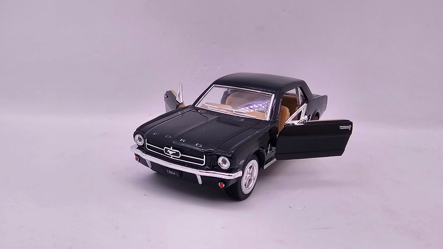 Ford Mustang 1964 - Escala 1/36 - Kinsmart - (Sin caja)