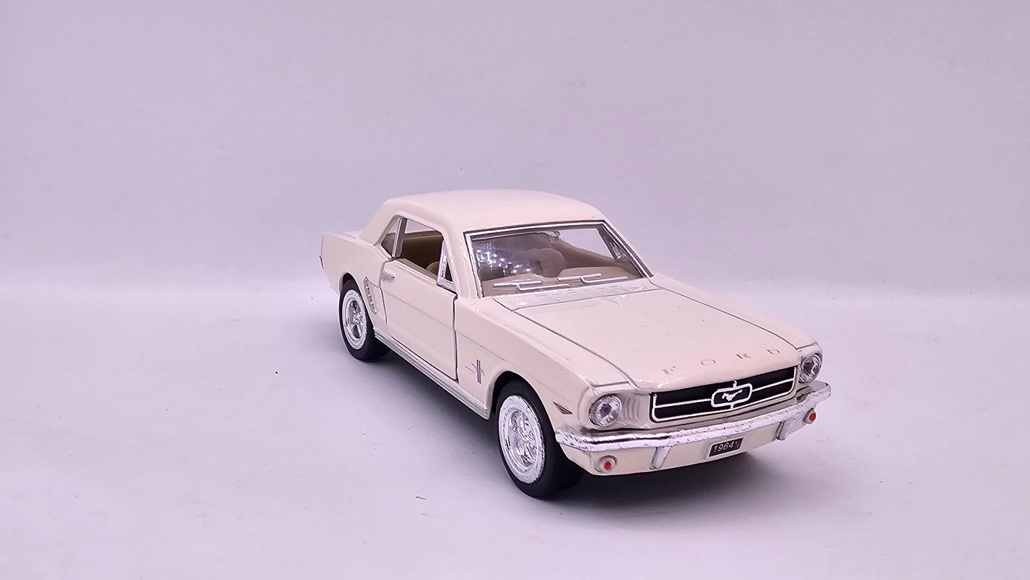 Ford Mustang 1964 - Escala 1/36 - Kinsmart - (Sin caja)