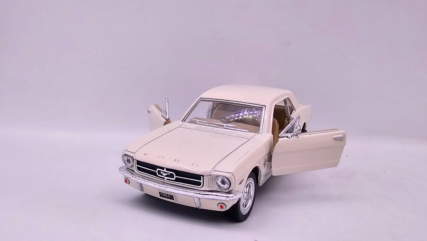 Ford Mustang 1964 - Escala 1/36 - Kinsmart - (Sin caja)