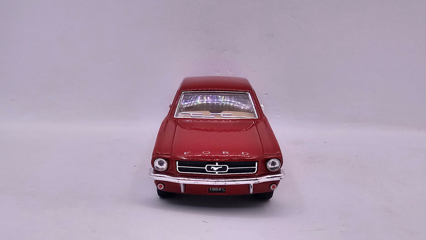 Ford Mustang 1964 - Escala 1/36 - Kinsmart - (Sin caja)