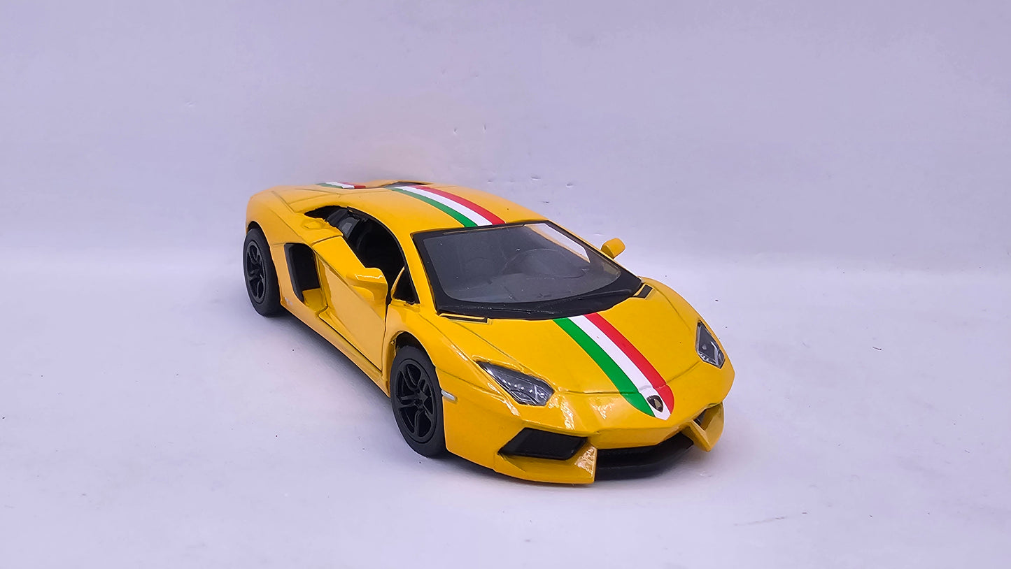 Lambroghini Aventador - Escala 1/38 - Kinsmart - (Sin caja)