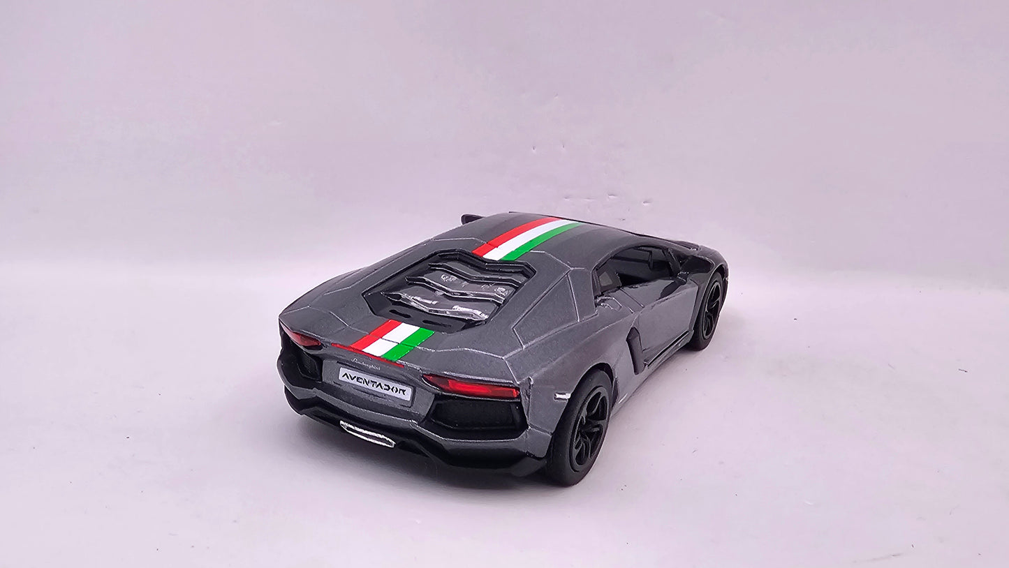 Lambroghini Aventador - Escala 1/38 - Kinsmart - (Sin caja)