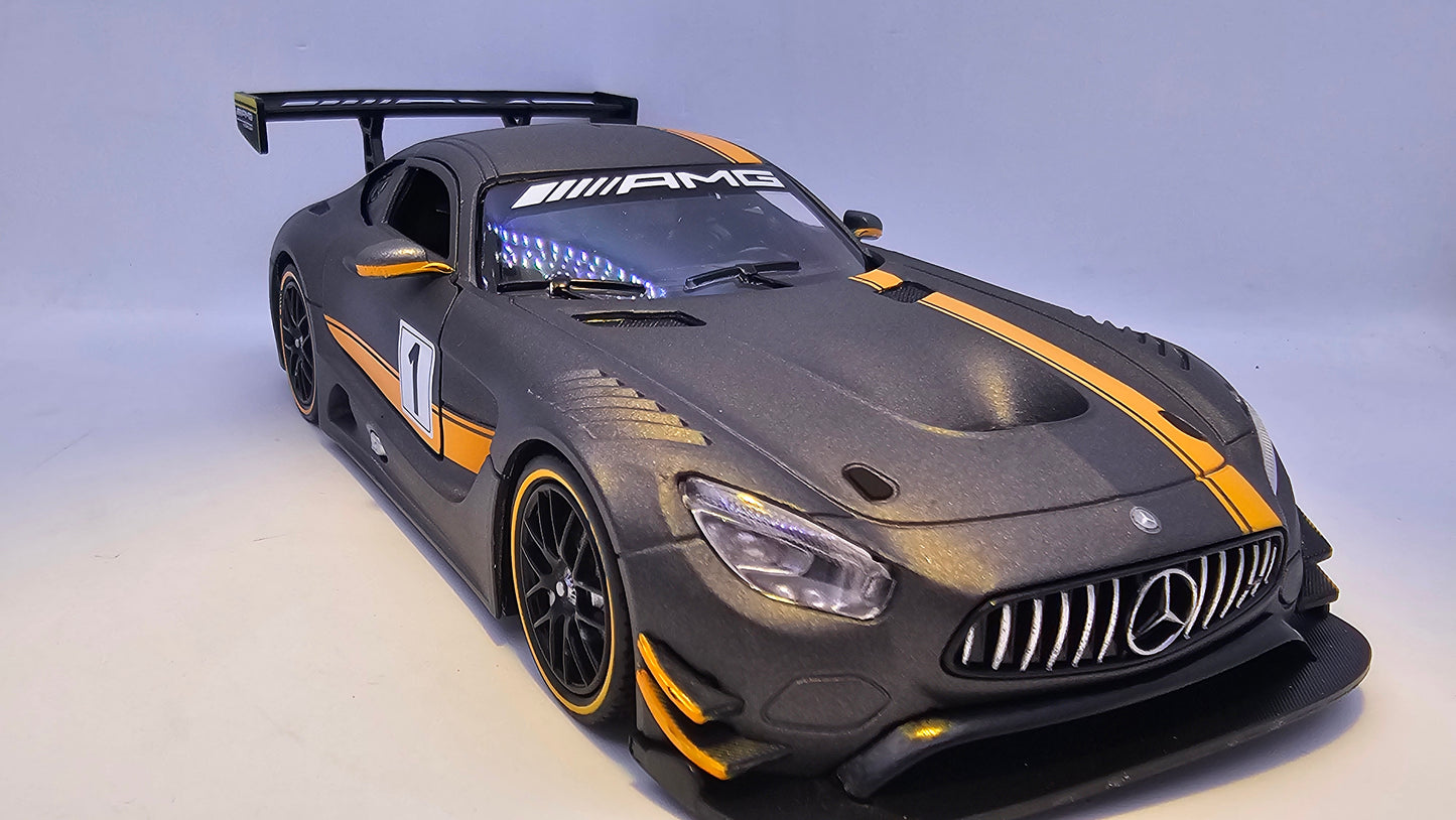 Mercedes AMG GT3 - Escala 1/24 - MotorMax - (Sin caja)