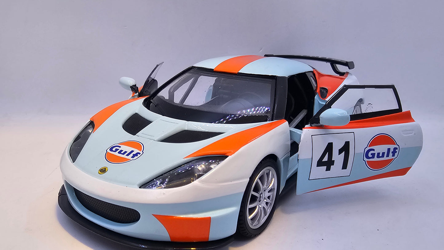 Lotus Evora GT4 Gulf - Escala 1/24 - MotorMax - (Sin caja)
