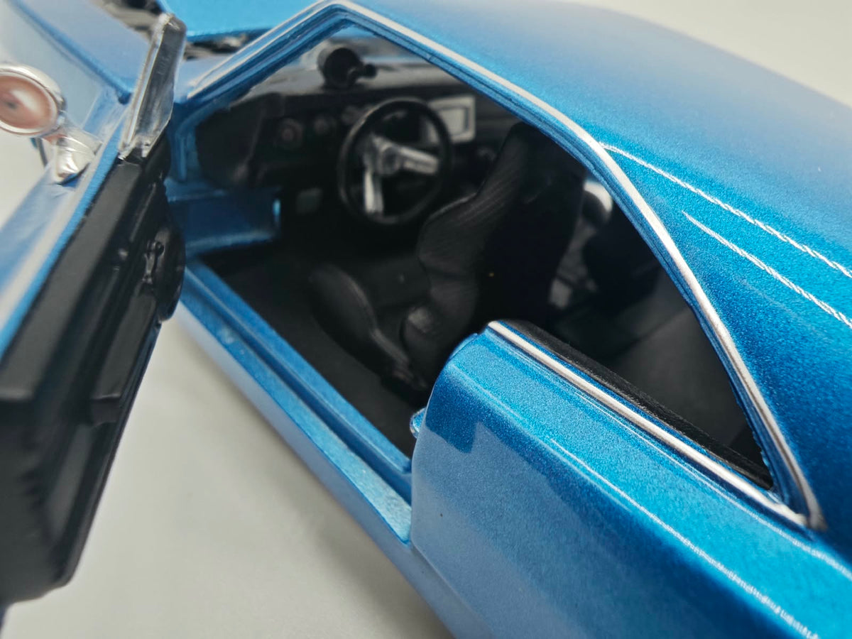 Dodge Charger R/T 1969 - Escala 1/24 - Maisto - (Sin caja)