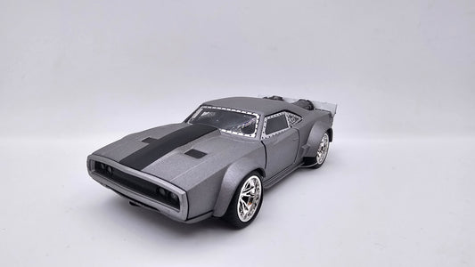 Dodge Ice Charger de Dominic Toretto - "RAPIDOS Y FURIOSOS 8" - Escala 1/32 - Jada