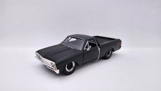 Chevrolet El Camino 1967 - "RAPIDOS Y FURIOSOS X" - Escala 1/32 - Jada