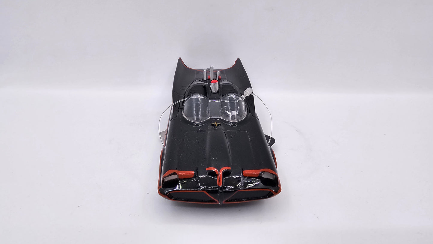 Auto Batimovil de la Serie de 1966 Escala 1/32 Marca JADA
