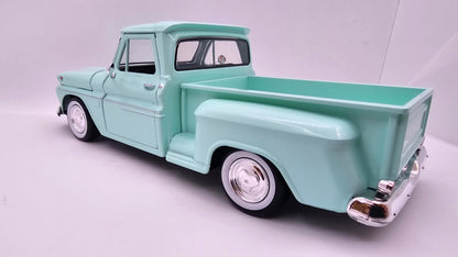 GMC C1000 1966 - Escala 1/24 - Motormax (sin caja)