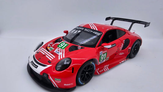 Porsche 911 RSR - Escala 1/24 - BURAGO (sin caja)