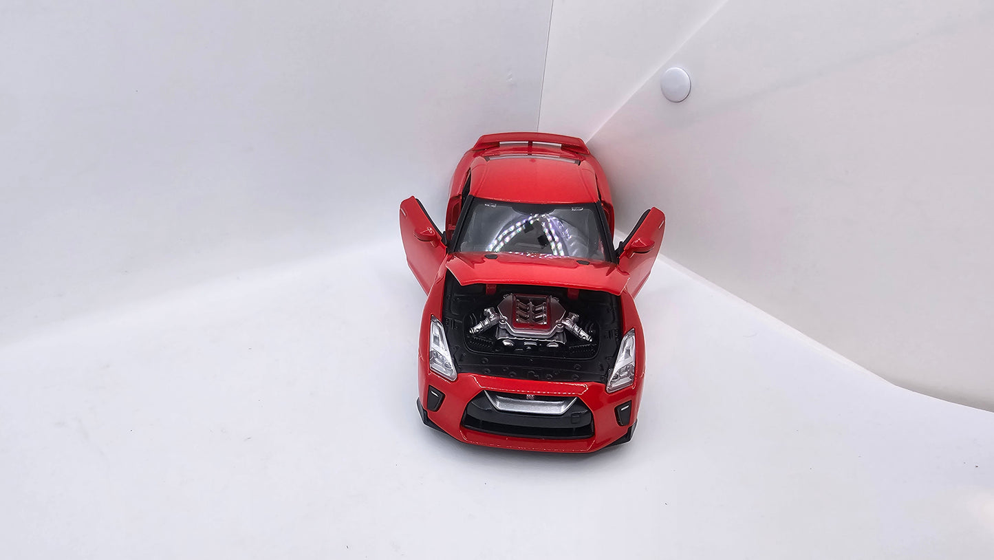 Nissan GT-R 2017 - Escala 1/24 - BURAGO (sin caja)