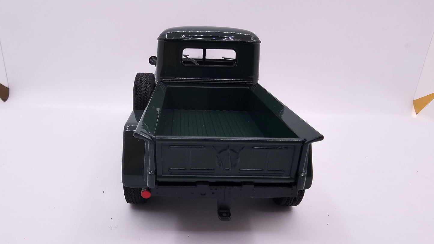 Jeep Willys Pick Up 1947 - Escala 1/24 - WELLY (sin caja)