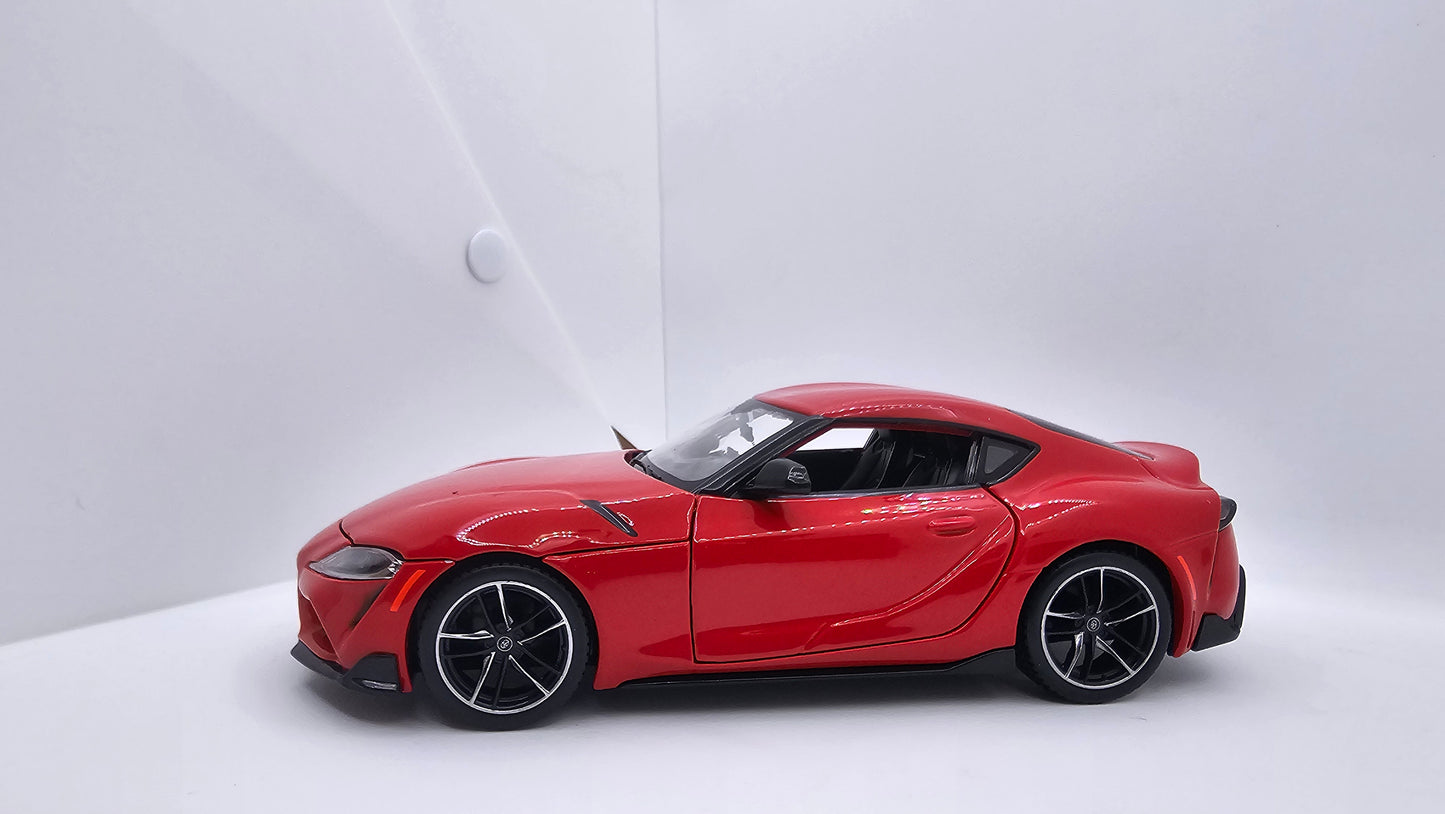 Toyota GR SUPRA - Escala 1/24 - Maisto (sin caja)