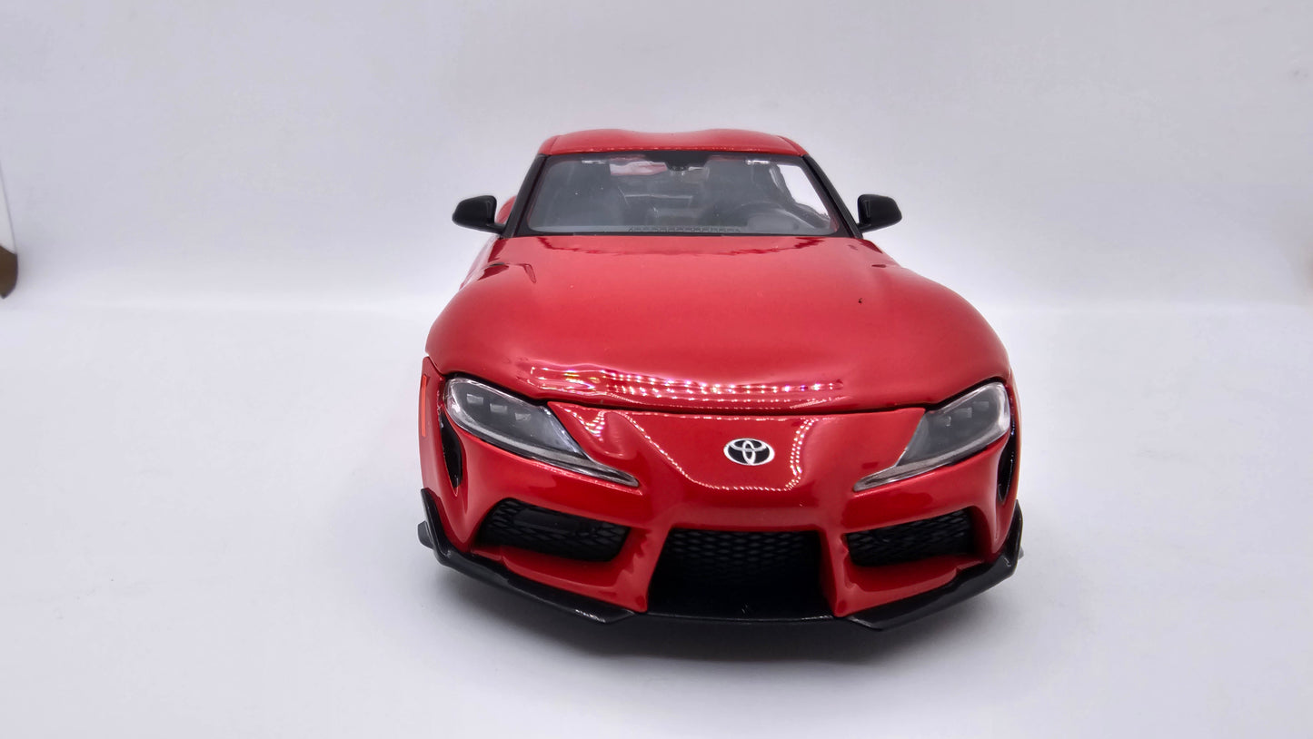 Toyota GR SUPRA - Escala 1/24 - Maisto (sin caja)