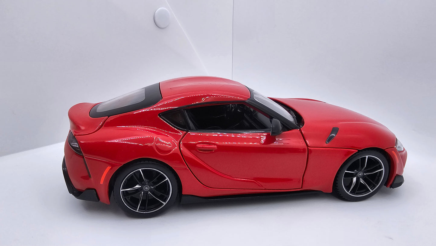 Toyota GR SUPRA - Escala 1/24 - Maisto (sin caja)