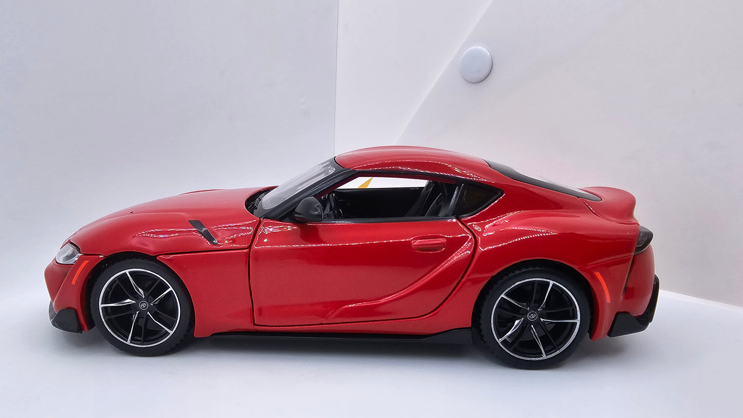 Toyota GR SUPRA - Escala 1/24 - Maisto (sin caja)