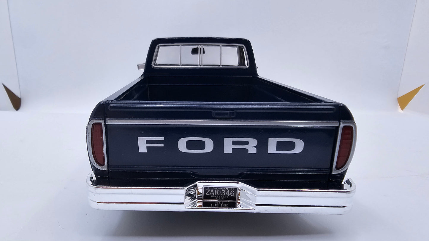 Ford F-150 1979 Custom - Escala 1/24 - Motormax (sin caja)