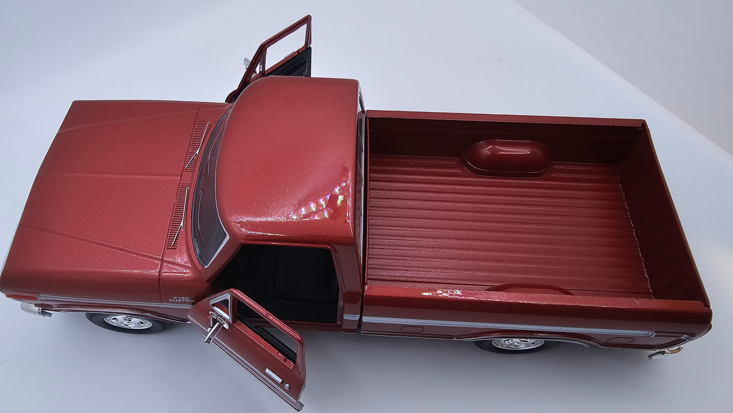 Ford F-150 1979 Custom - Escala 1/24 - Motormax (sin caja)