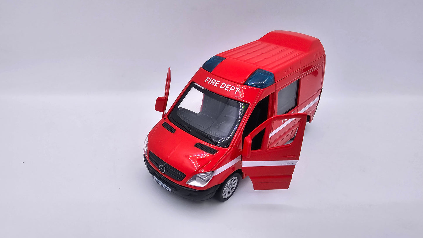 Mercedes Benz Sprinter Ambulancia - Policía - Bomberos - Escala 1/53