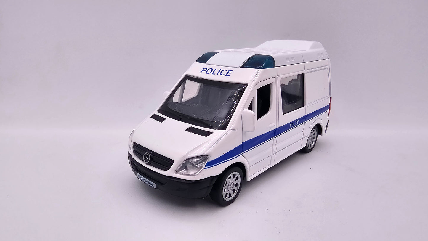 Mercedes Benz Sprinter Ambulancia - Policía - Bomberos - Escala 1/53