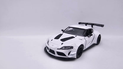 Toyota GR Supra Racing Concept - Escala 1/36 - KINSMART