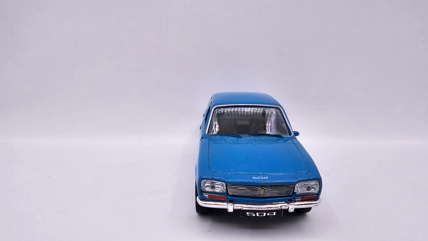 Peugeot 504 1975 - Escala 1/36 - Welly
