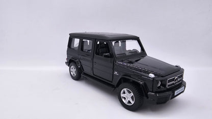 Mercedes Benz G63 AMG - Escala 1/36 - RMZ