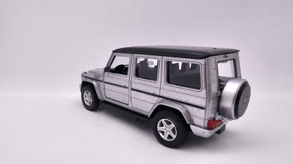 Mercedes Benz G63 AMG - Escala 1/36 - RMZ