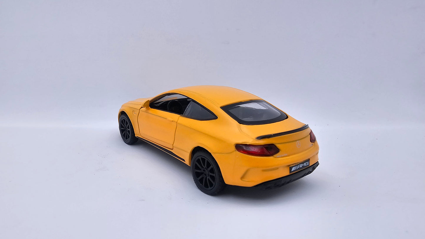 Mercedes Benz C 63 S AMG - Escala 1/36 - RMZ