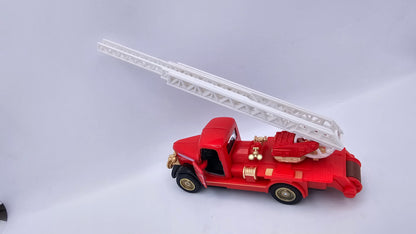 Camion de Bomberos Clasico - Escala 1/38 - GOKI - (Sin Caja)