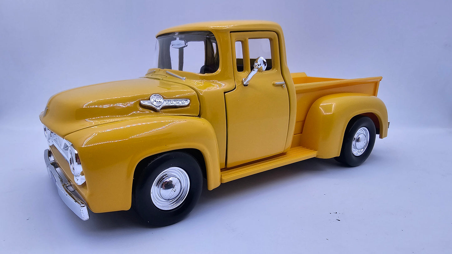 Ford F-100 1955/56 - Escala 1/24 - Motormax (sin caja)