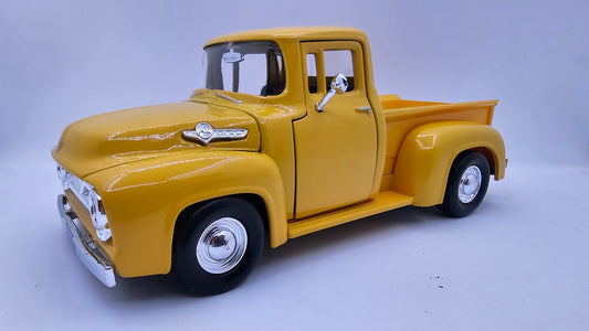 Ford F-100 1955/56 - Escala 1/24 - Motormax (sin caja)