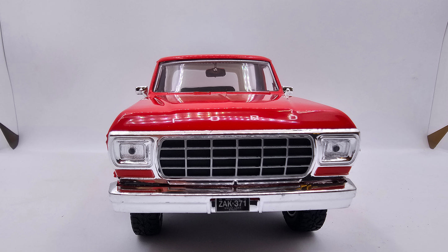 Ford Bronco 1978 - Escala 1/24 - Motormax (sin caja)