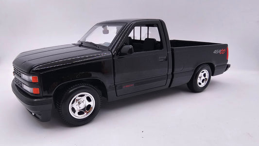 Chevrolet Silverado 454 SS Pick-Up - Escala 1/24 - Maisto (sin caja)